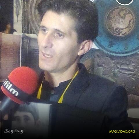 بیوگرافی بابک احمدپور بازیگر فیلم خانه دوست کجاست 33