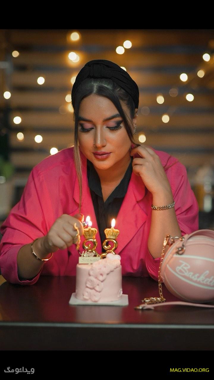 عکس های شخصی مینا دلشاد 12