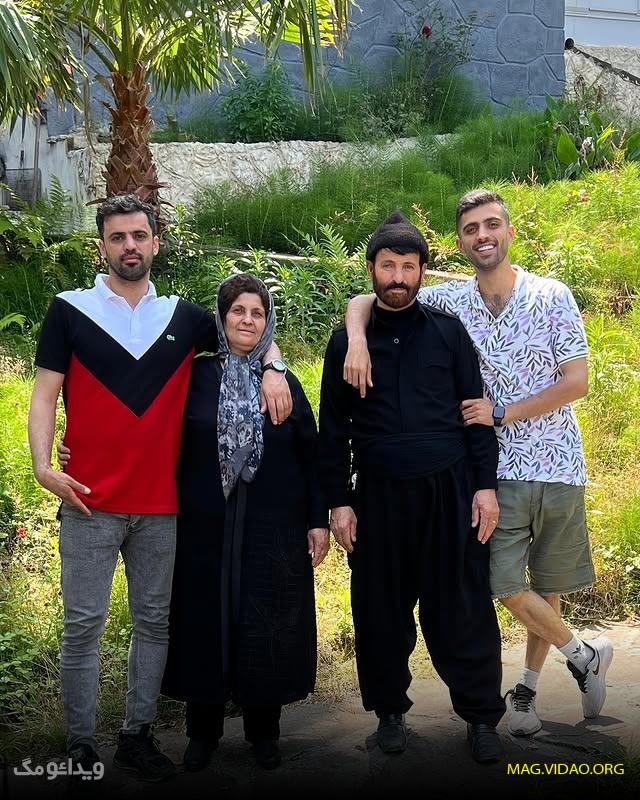 بیوگرافی محمد امینی «مستر چشمک» بلاگر اینستاگرامی 4