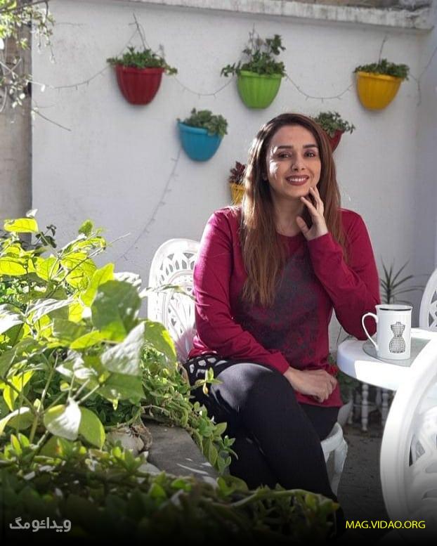 بیوگرافی بیتا موسوی «خبرنگار فرهنگی» و حادثه شهادت سه عضو خانواده‌اش + عکس بی حجاب 23
