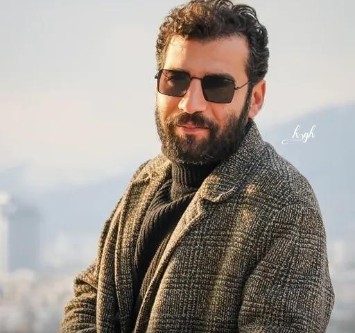 بیوگرافی رضا ثامری بازیگر نقش شهید علی هاشمی در سریال پسران هور +عکس 9